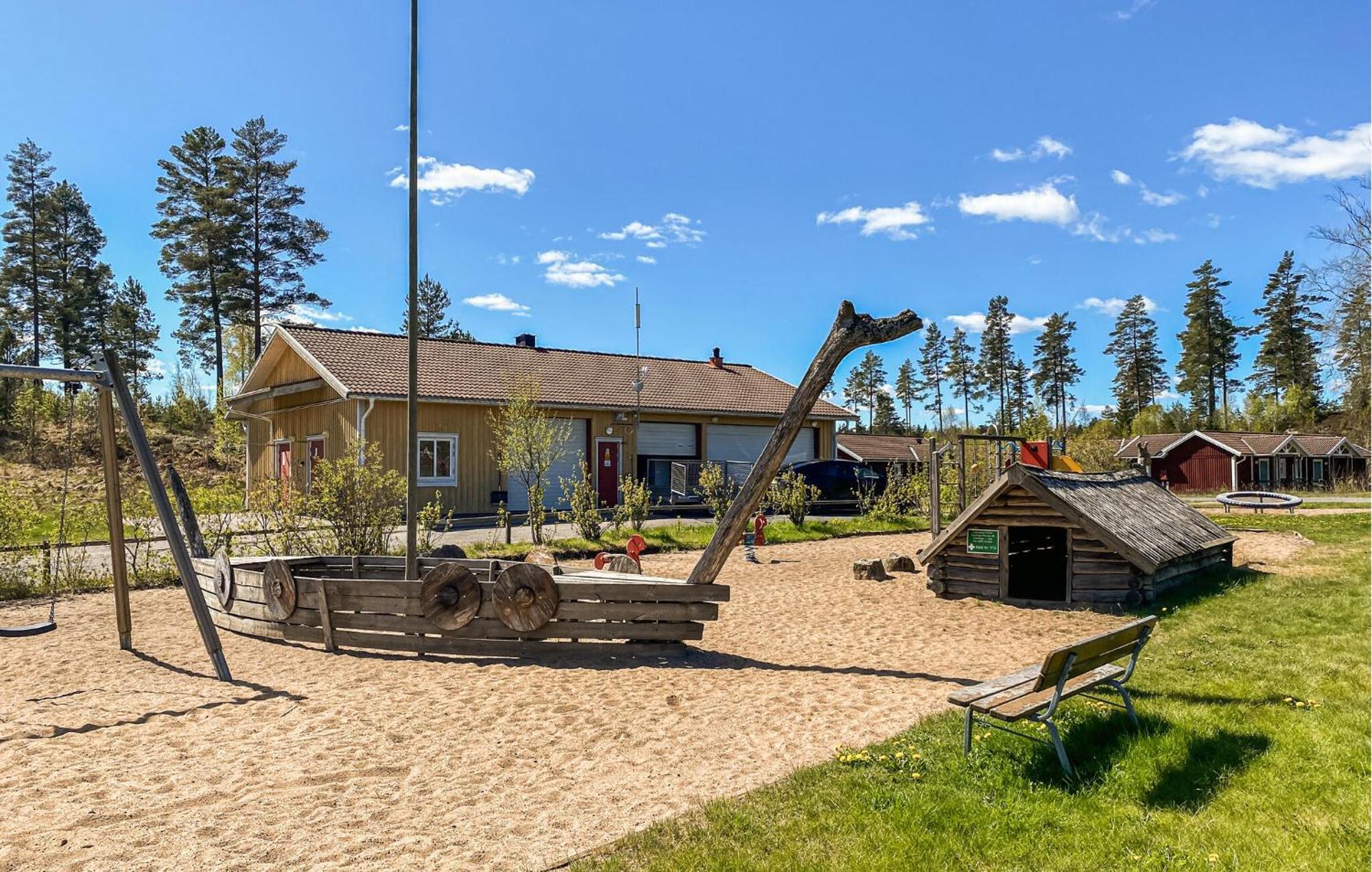 Nice Home In Hok-Joenkoeping-Skillingaryd With Wifi Svenstorp  Εξωτερικό φωτογραφία